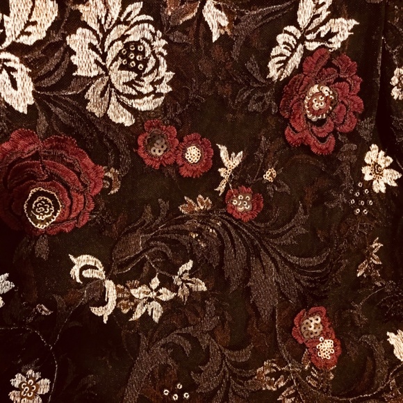 Romantic BoHo Lace Embroidered Blouse
Size Small - Picture 2 of 3